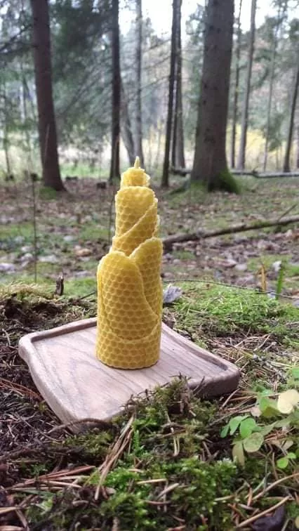 Rolled candle Wavy 13cm x 4cm