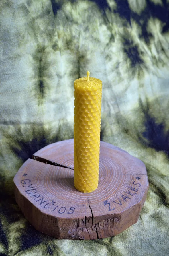 Rolled candle 13cm x 3,5cm